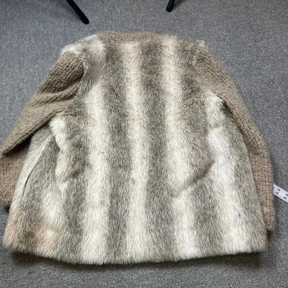VINTAGE D’ESPRIT Fur and Knit Beige Tan Winter Coat Estimated Medium / Small - Picture 7 of 7